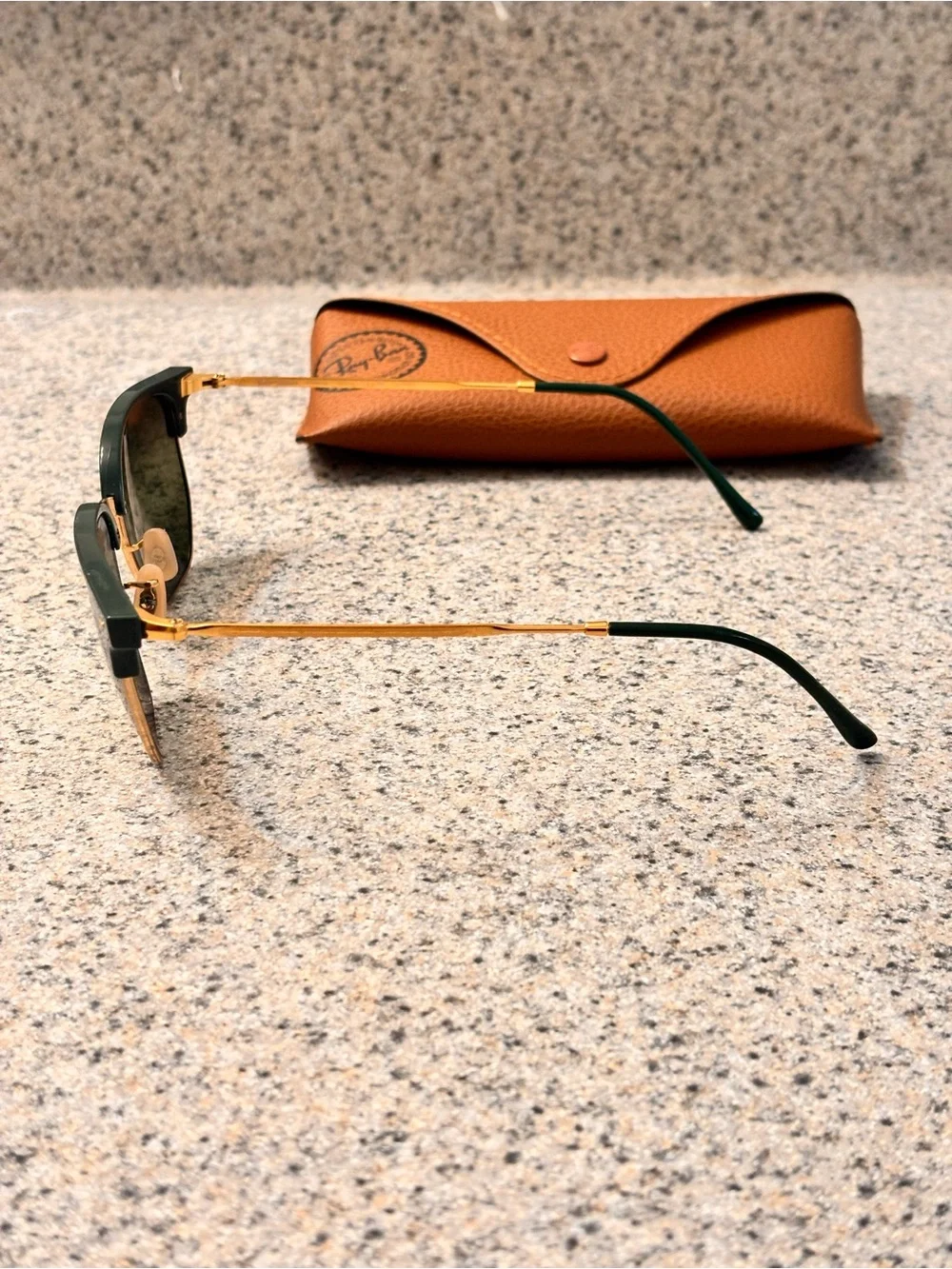 Ray-Ban: New Clubmaster (Dark Green & Gold)